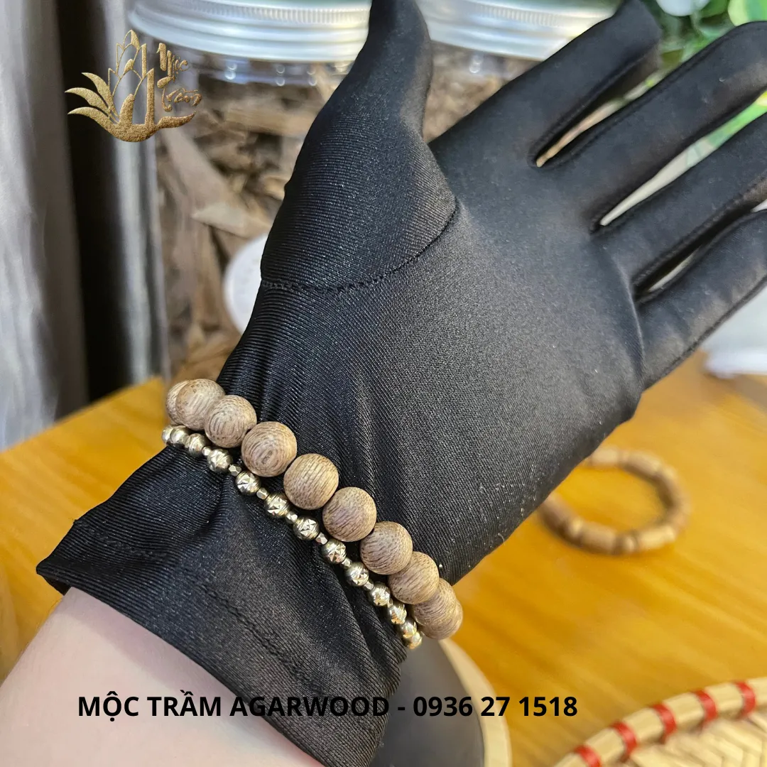 Natural Vietnamese Agarwood Bracelet – 9mm Pearl Beads from Khanh Hoa (Kien Toc Oud)&nbsp;